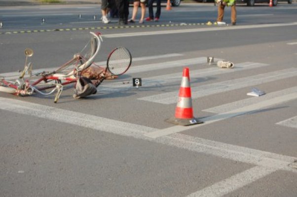 Biciclişti loviţi de maşini, la Săcele şi Techirghiol